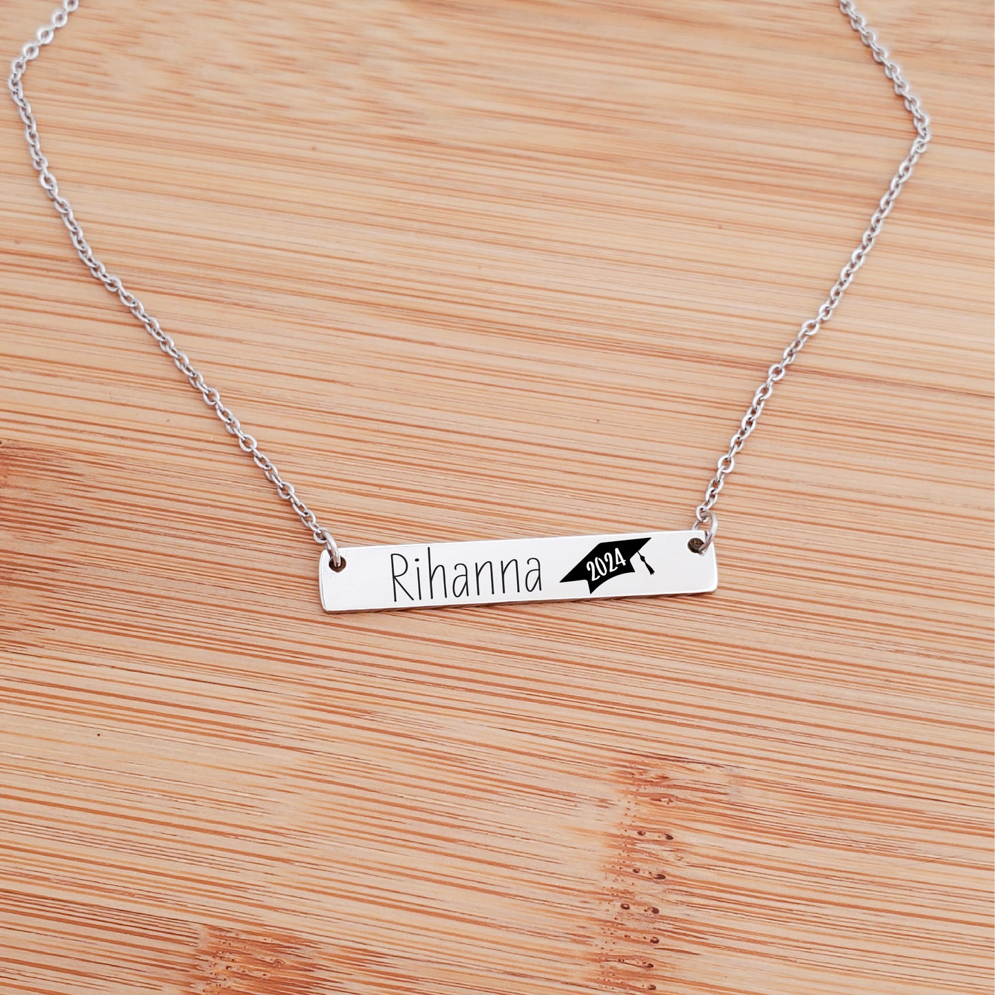 GRAD HAT BAR NECKLACE