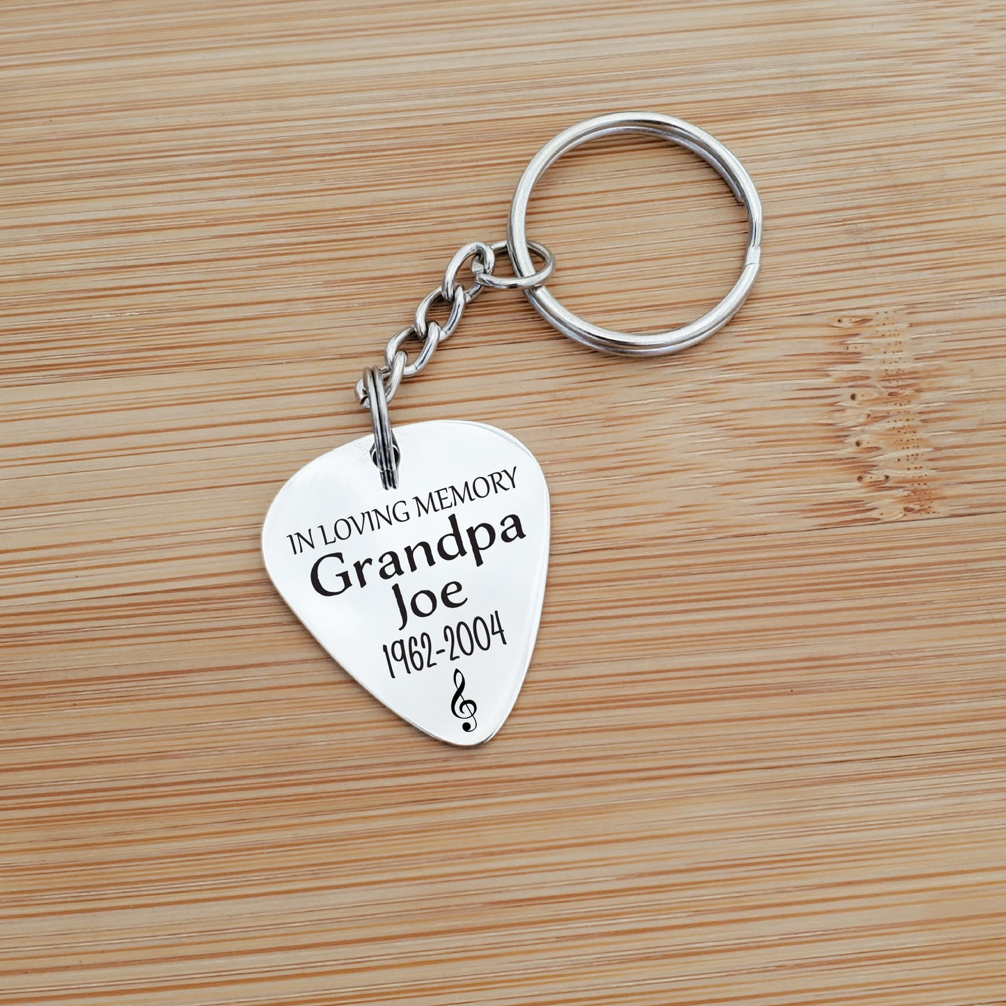 MEMORIAL PICK KEYCHAIN