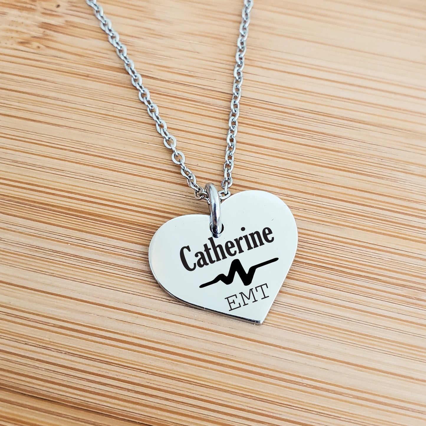THRIVE HEART NECKLACE